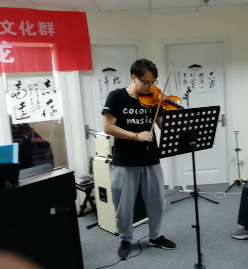 小提琴独奏.jpg