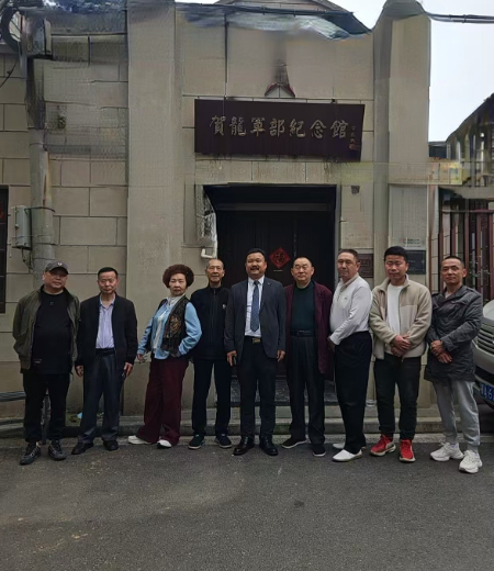 1775568290462656.jpg 282c8bca3f80a2062ee5e2b8ca5fd945.jpg