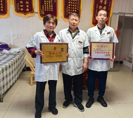 1775879406495872.jpg 96afe17cc6ae1c26cabc632004258875.jpg